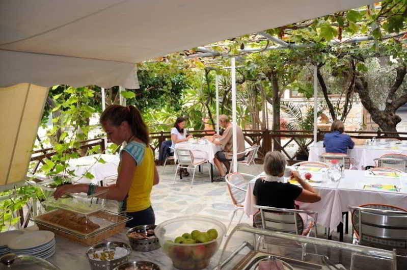 Hotel Marina Village Szitía Kültér fotó